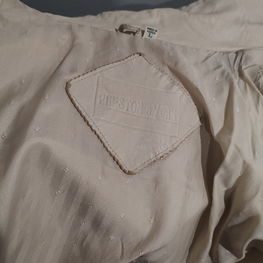 CLEARANCE!! Vintage Leather Preston And York Front-snap Coat In Eggshell - Picture 3 of 8